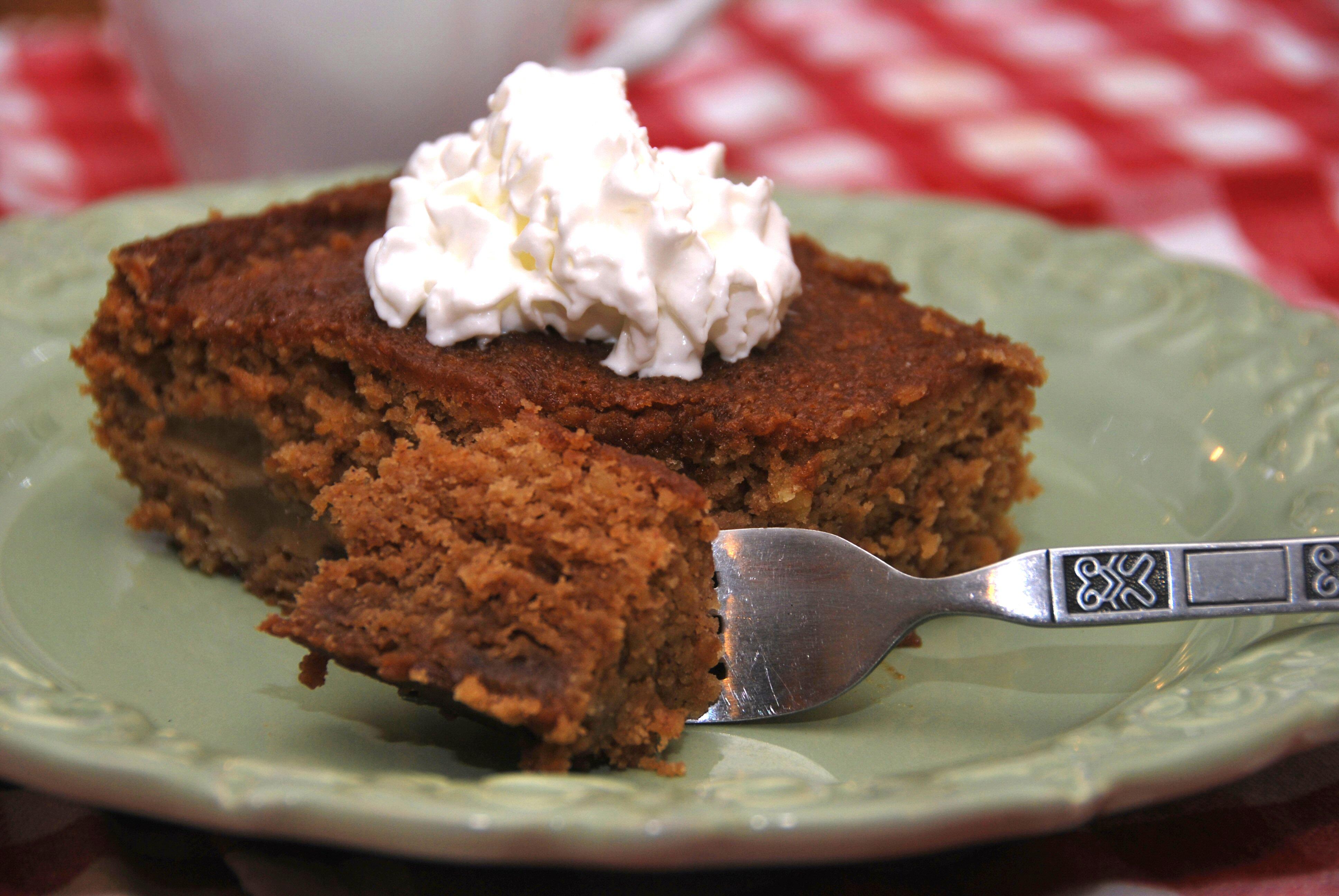 Brown Apple Cake
